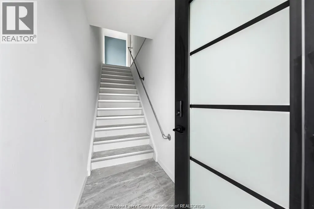 687 ASSUMPTION STREET Unit# UPPER