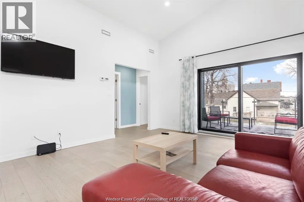 687 ASSUMPTION STREET Unit# UPPER