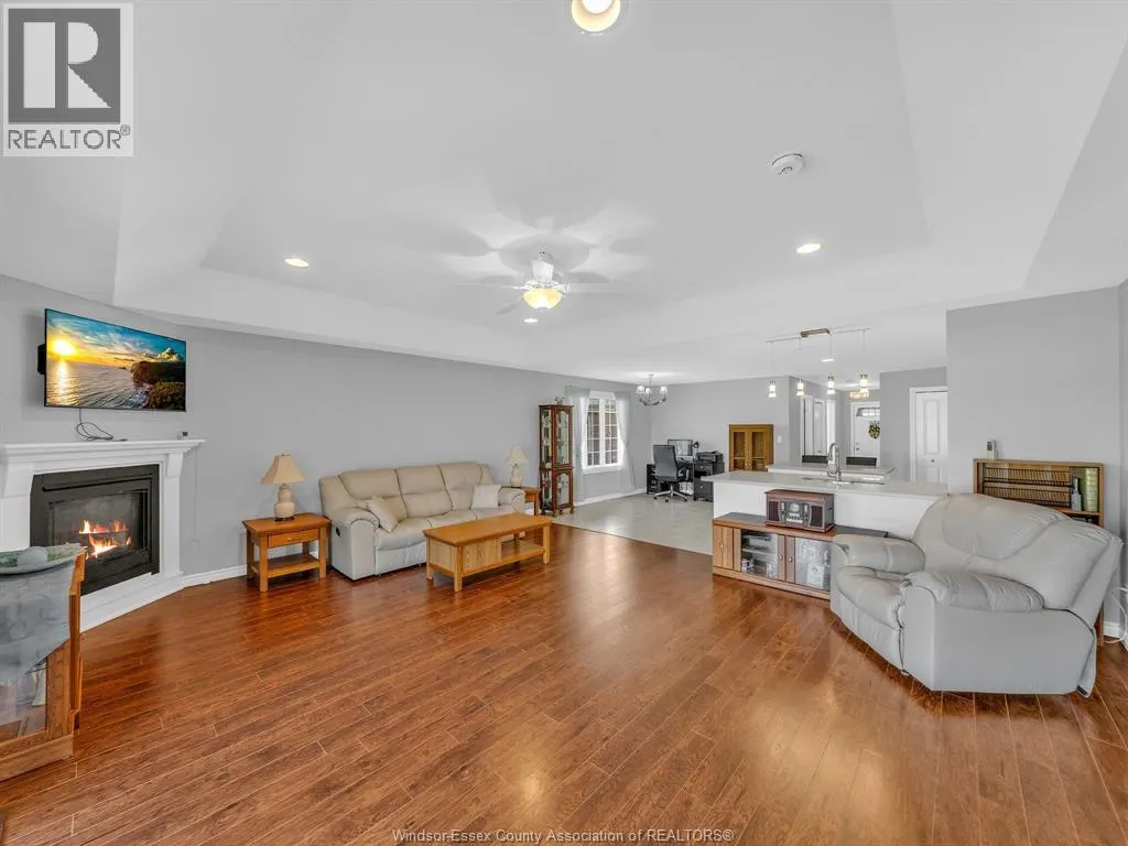 1145 Bridal Falls