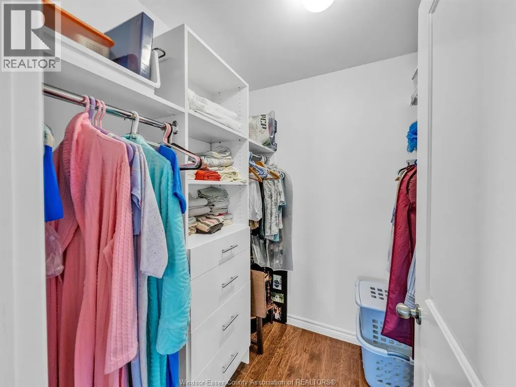 1145 Bridal Falls