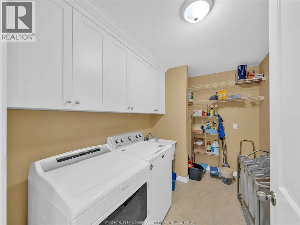 1145 Bridal Falls