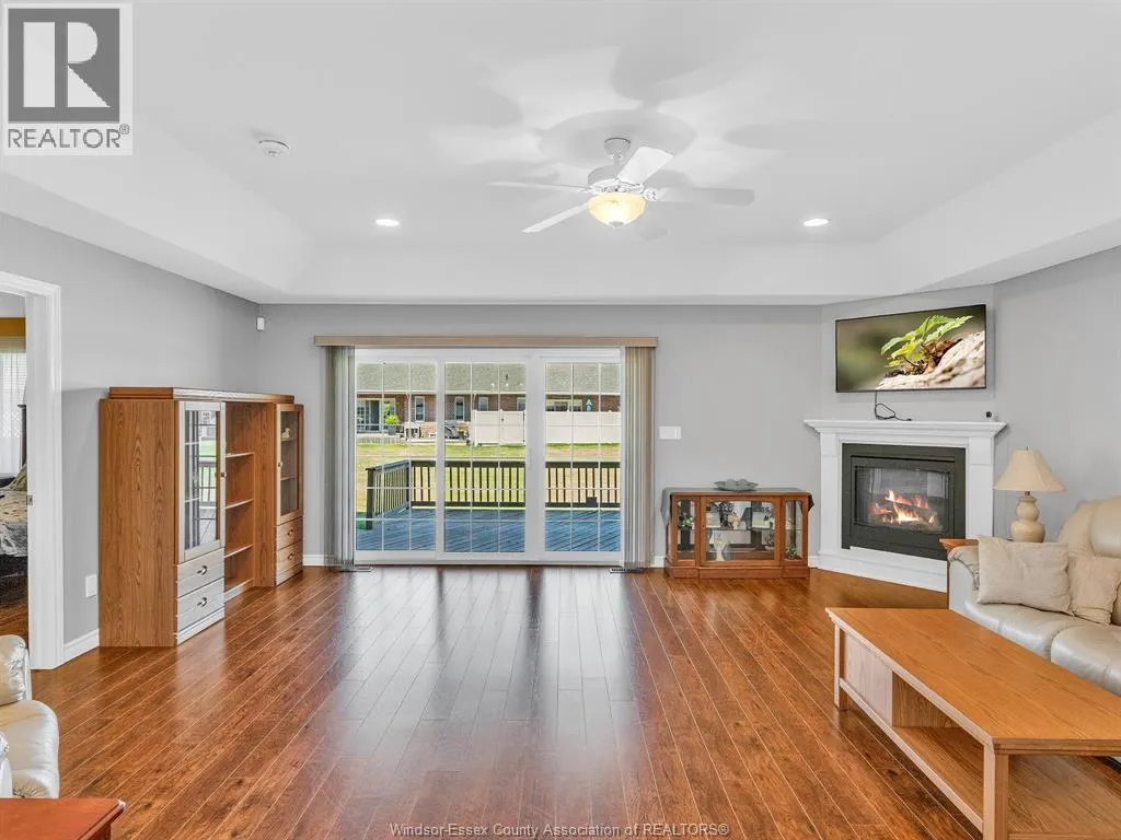 1145 Bridal Falls