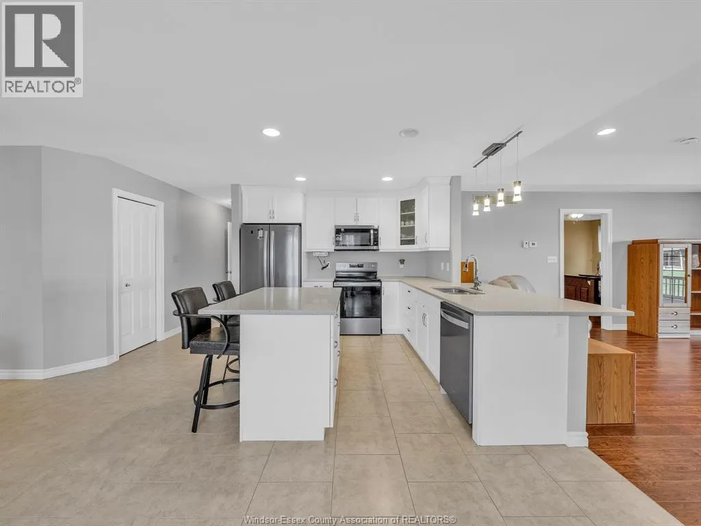 1145 Bridal Falls