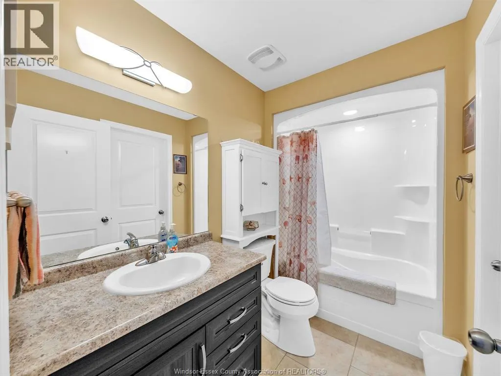 1145 Bridal Falls