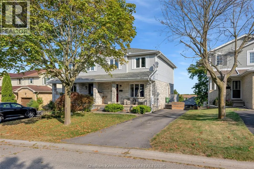 12 Phair CRESCENT