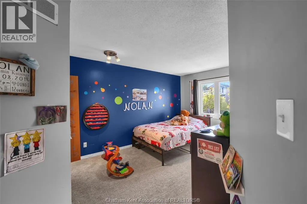 12 Phair CRESCENT