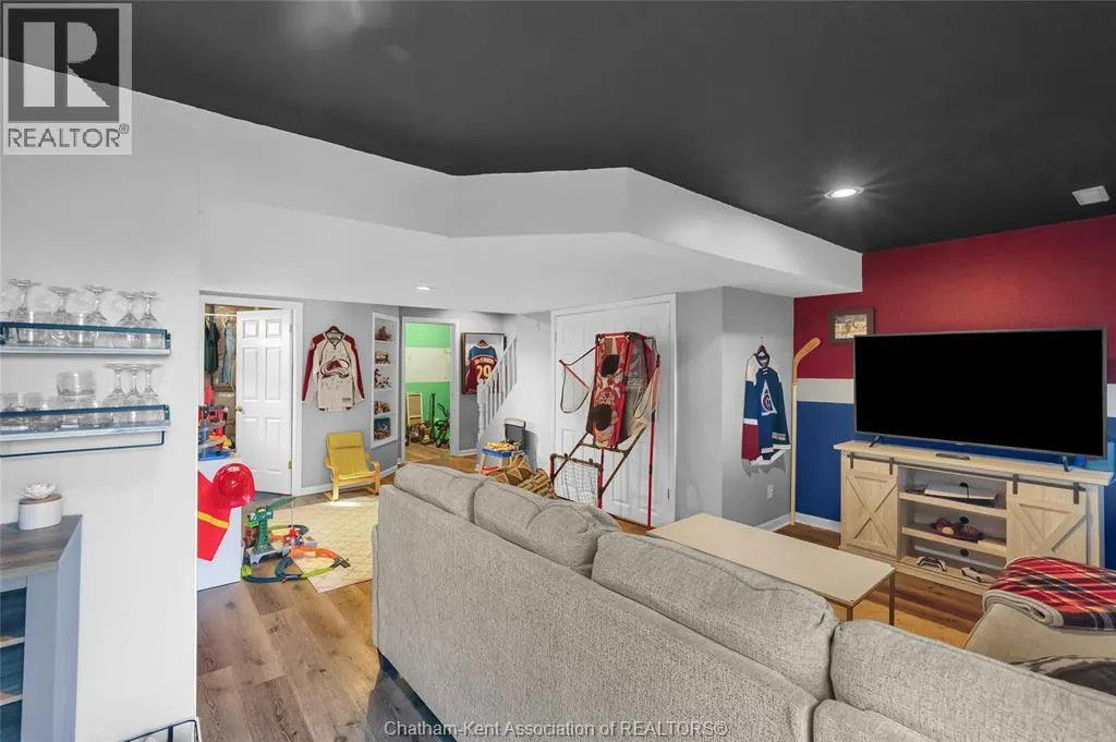 12 Phair CRESCENT