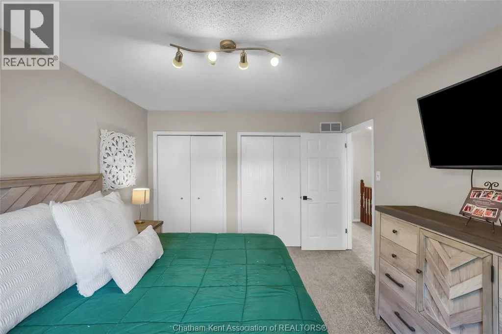 12 Phair CRESCENT