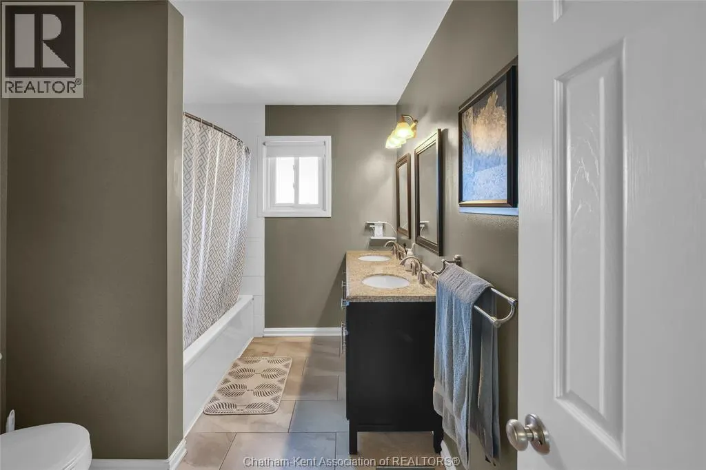 12 Phair CRESCENT