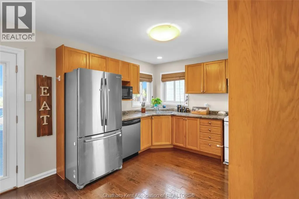 12 Phair CRESCENT