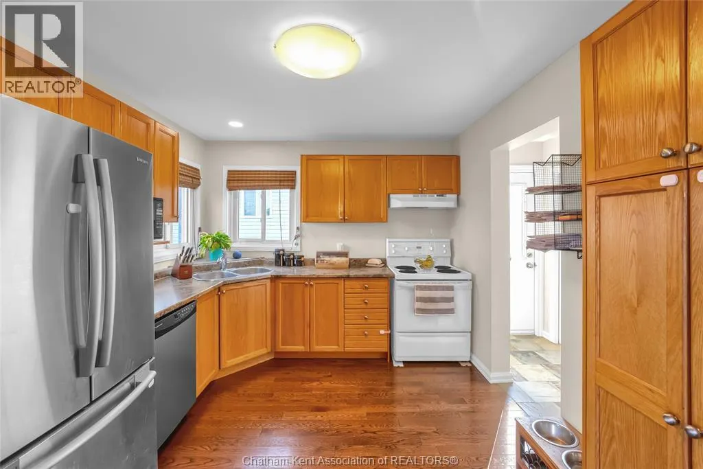12 Phair CRESCENT