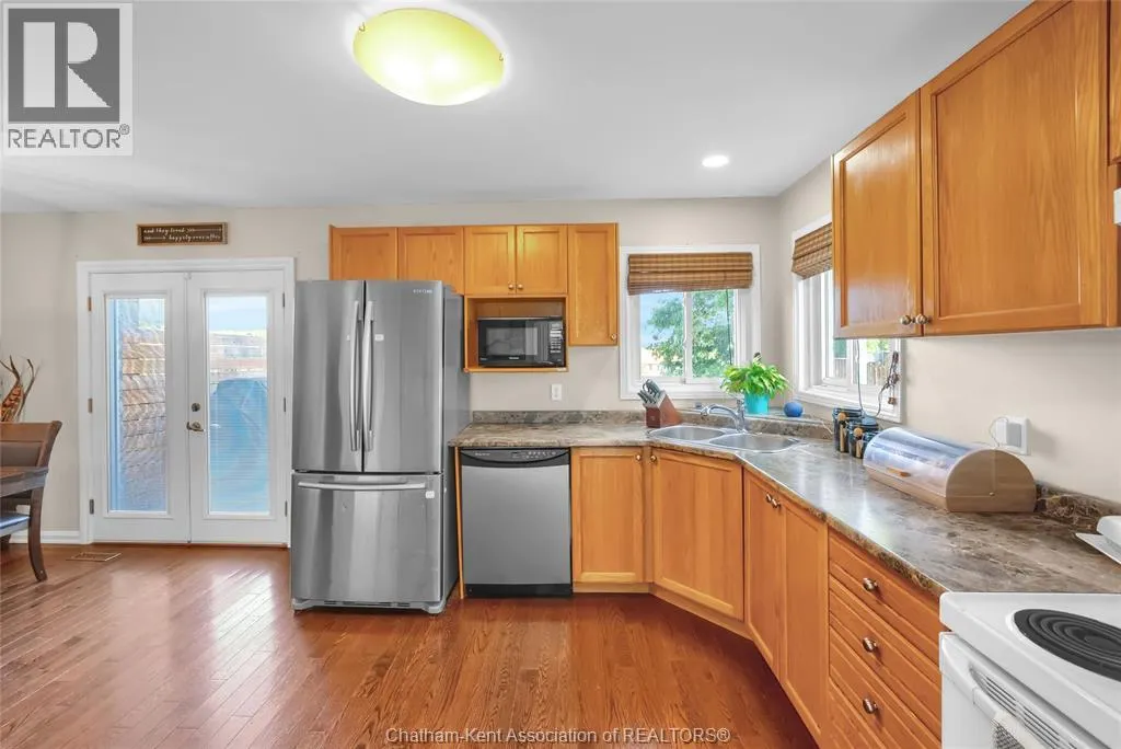 12 Phair CRESCENT