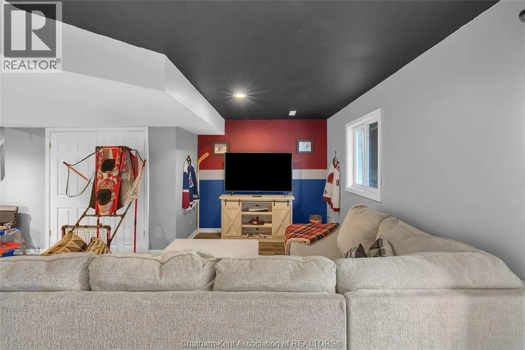 12 Phair CRESCENT