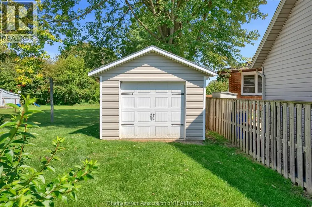 7 Lawson DRIVE