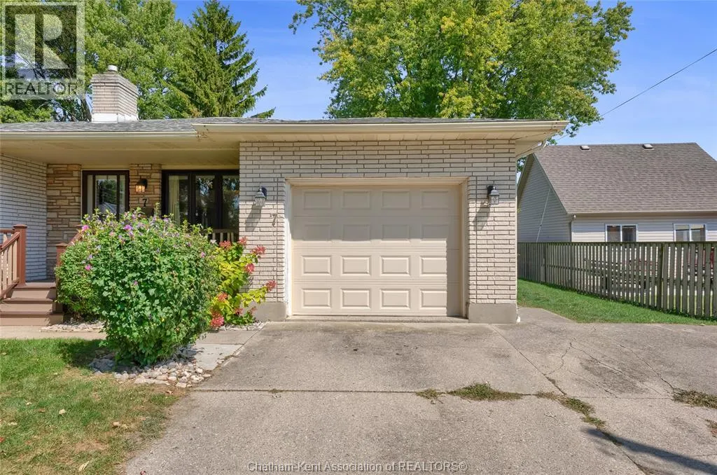 7 Lawson DRIVE