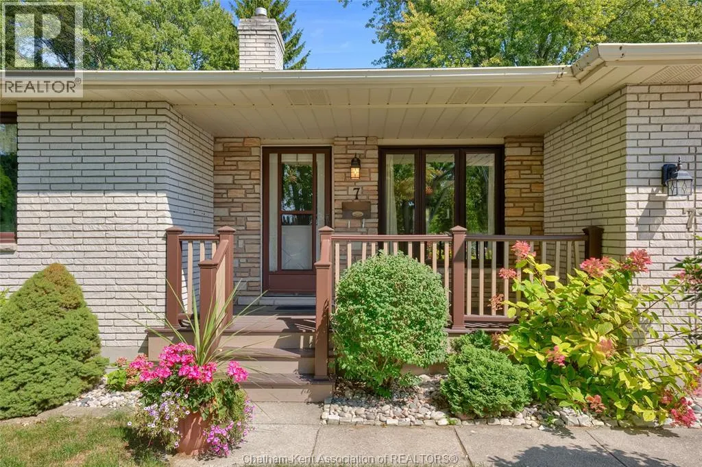 7 Lawson DRIVE