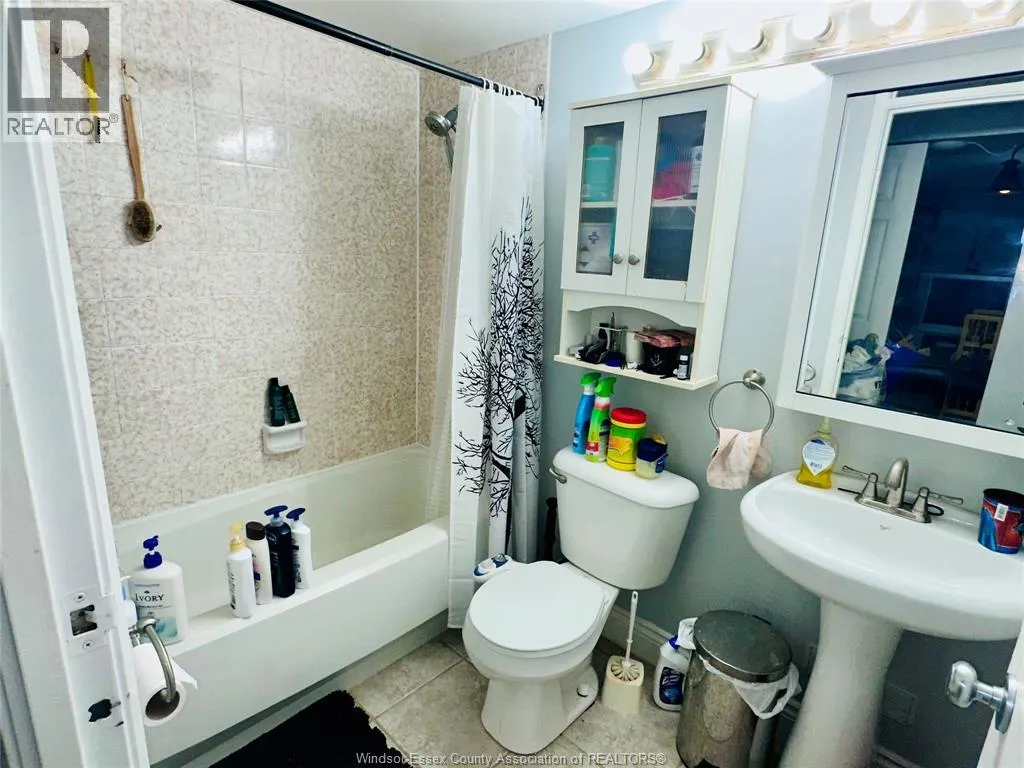 150 PARK West Unit# 708