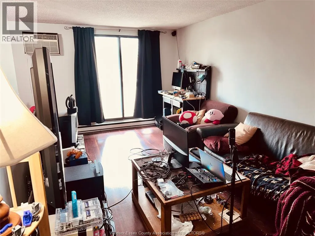 150 PARK West Unit# 708