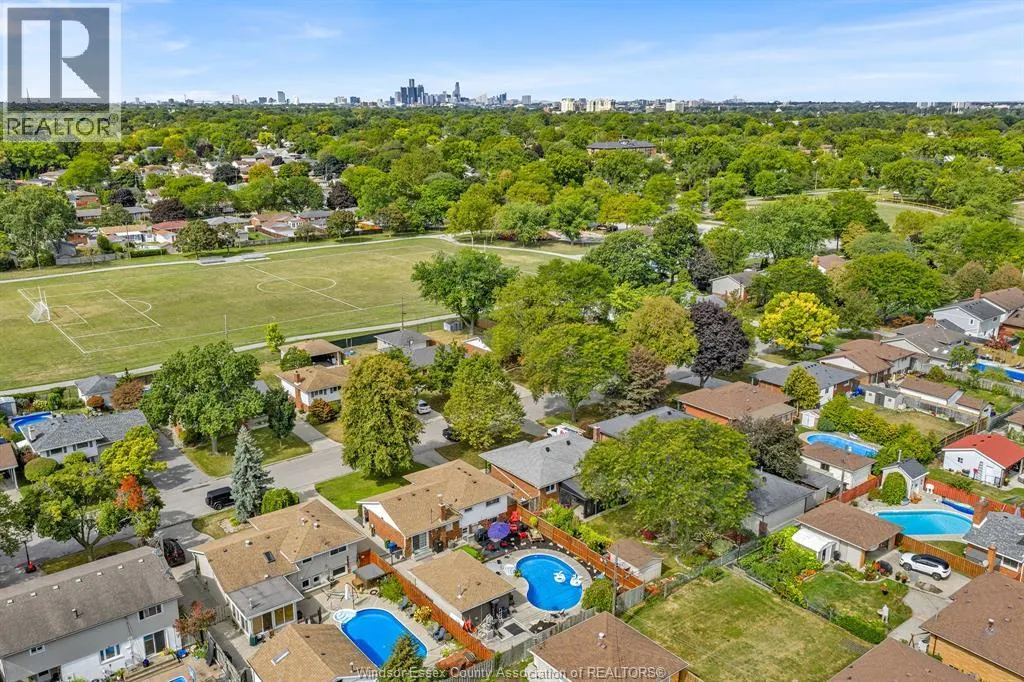 1256 JANISSE DRIVE