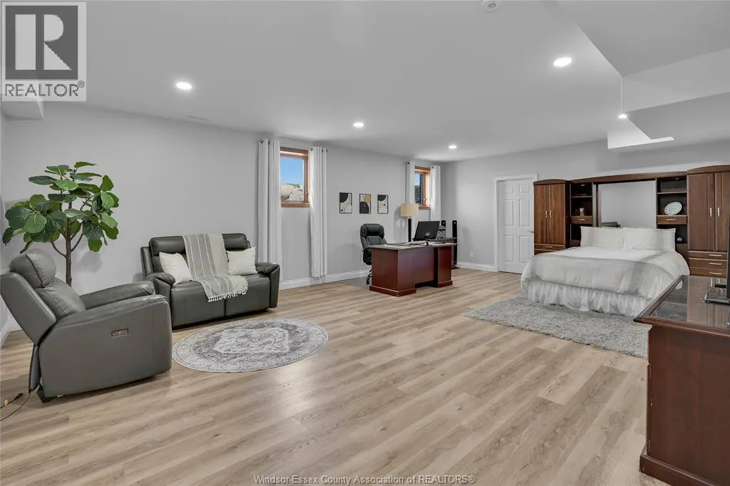 3705 CONCESSION 3 RD N