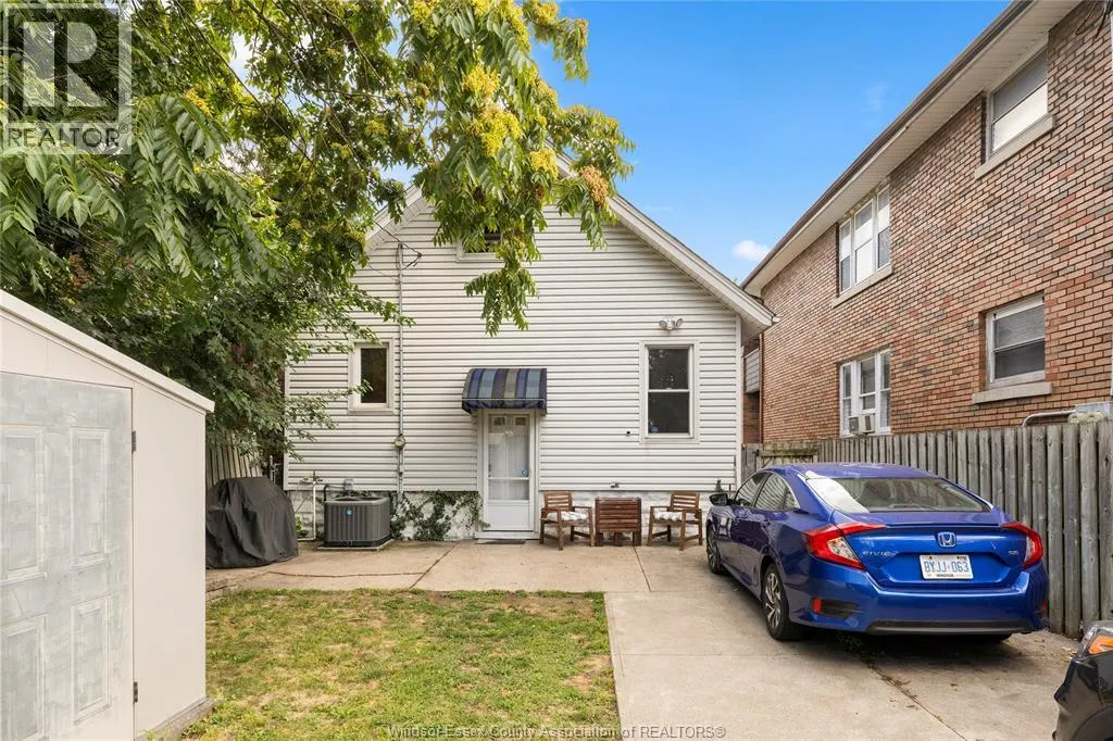 86 HANNA STREET East