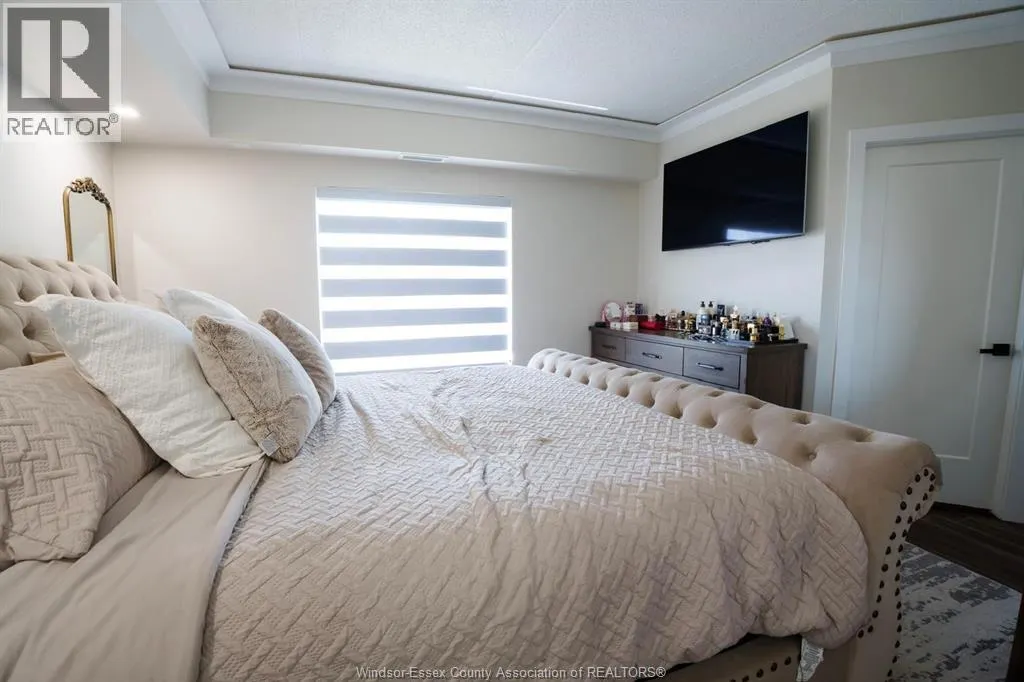 451 GRAND MARAIS ROAD West Unit# 110