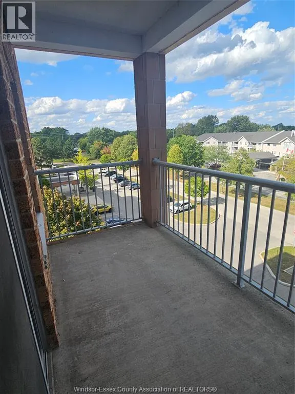 3855 SOUTHWINDS Unit# 502