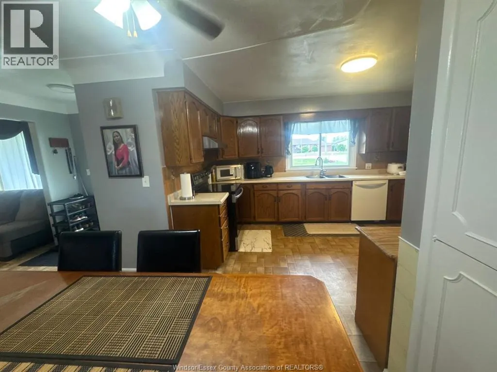 830 TALBOT ROAD