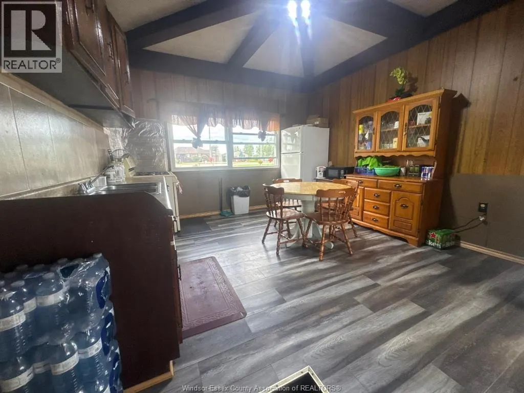 830 TALBOT ROAD