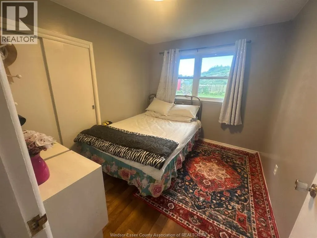 830 TALBOT ROAD