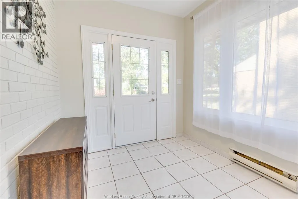 4330 MOUNT ROYAL