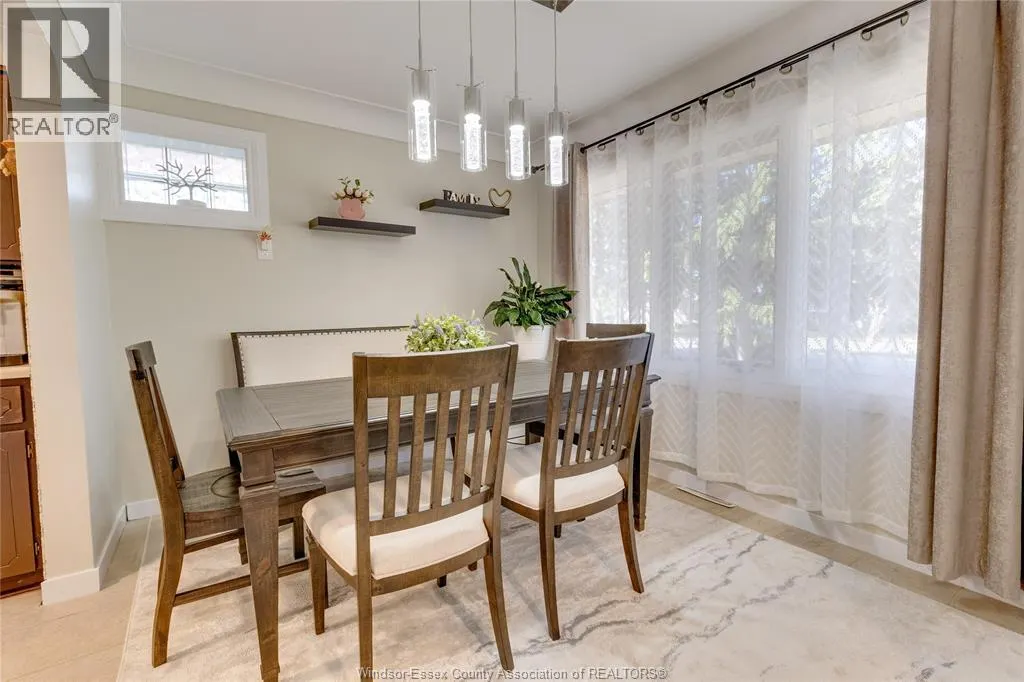 4330 MOUNT ROYAL