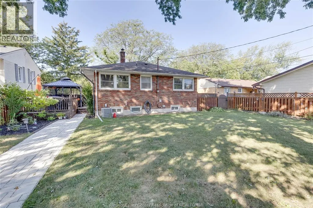 4330 MOUNT ROYAL