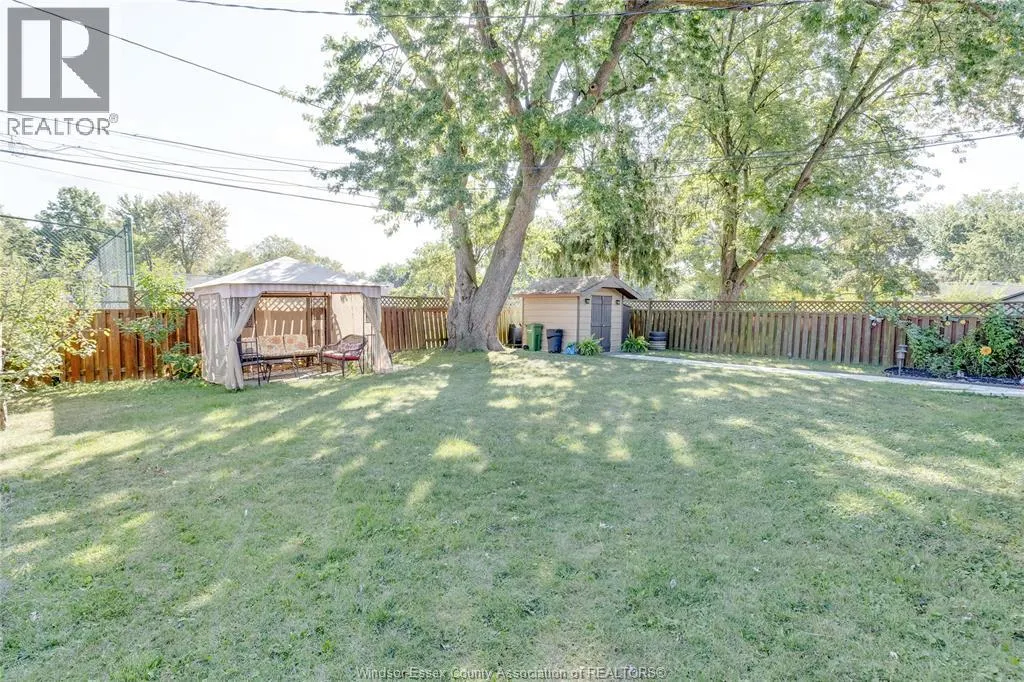 4330 MOUNT ROYAL