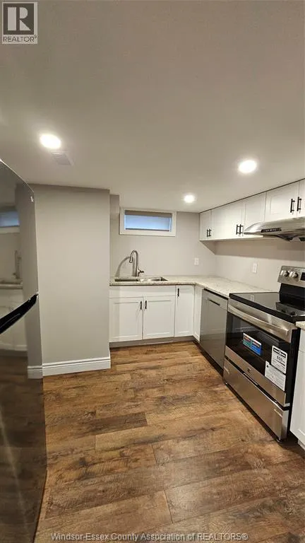 4200 MITCHELL CRESCENT Unit# B