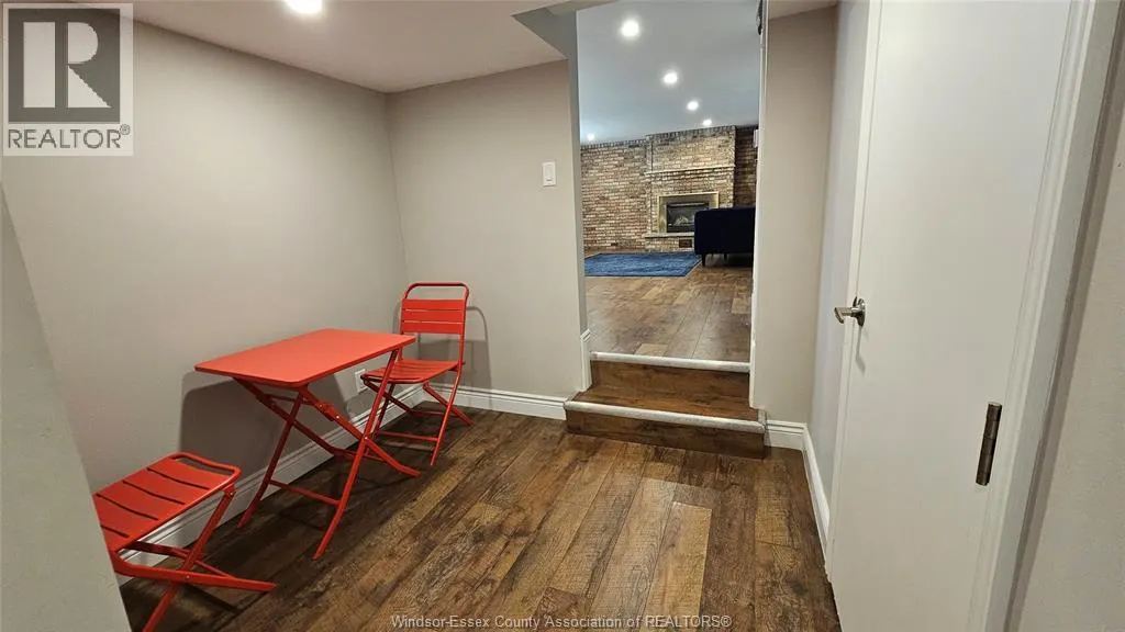 4200 MITCHELL CRESCENT Unit# B