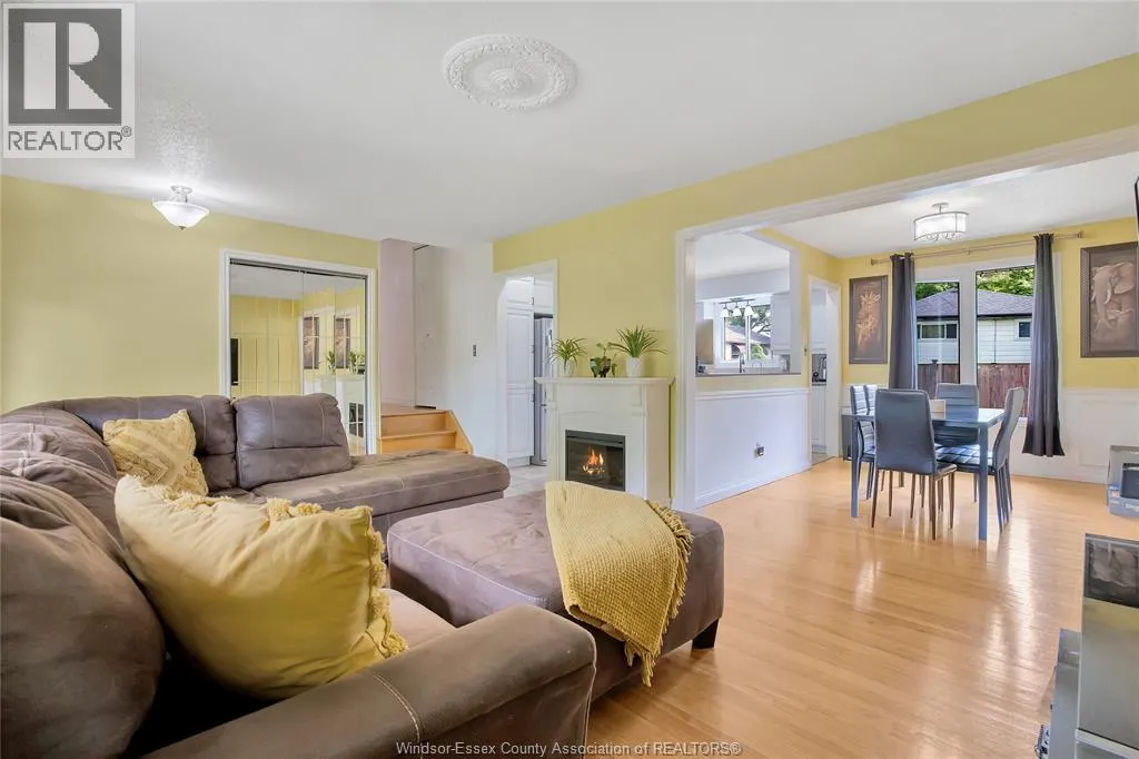 3990 MYRTLE