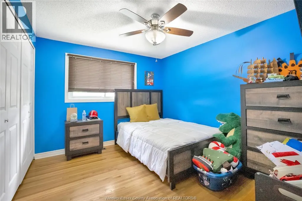 3990 MYRTLE
