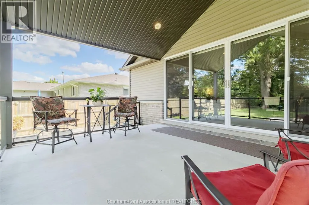 59 GREGORY DRIVE East