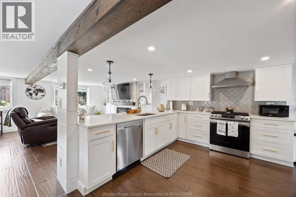 848 CEDAR ISLAND DRIVE