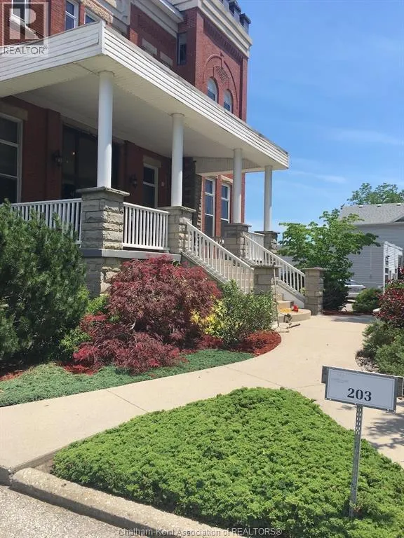 317 Queen STREET Unit# 201