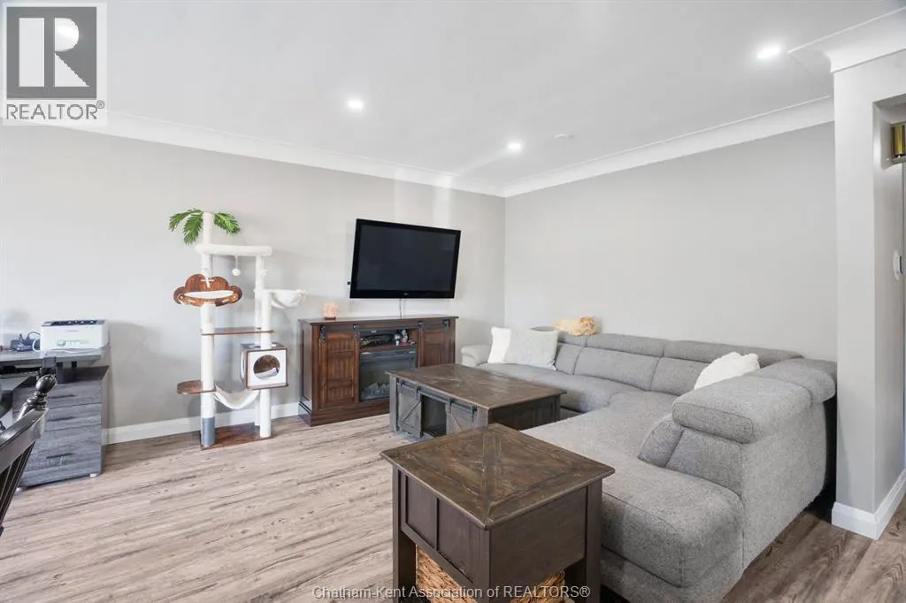 62 DUNVEGAN DRIVE