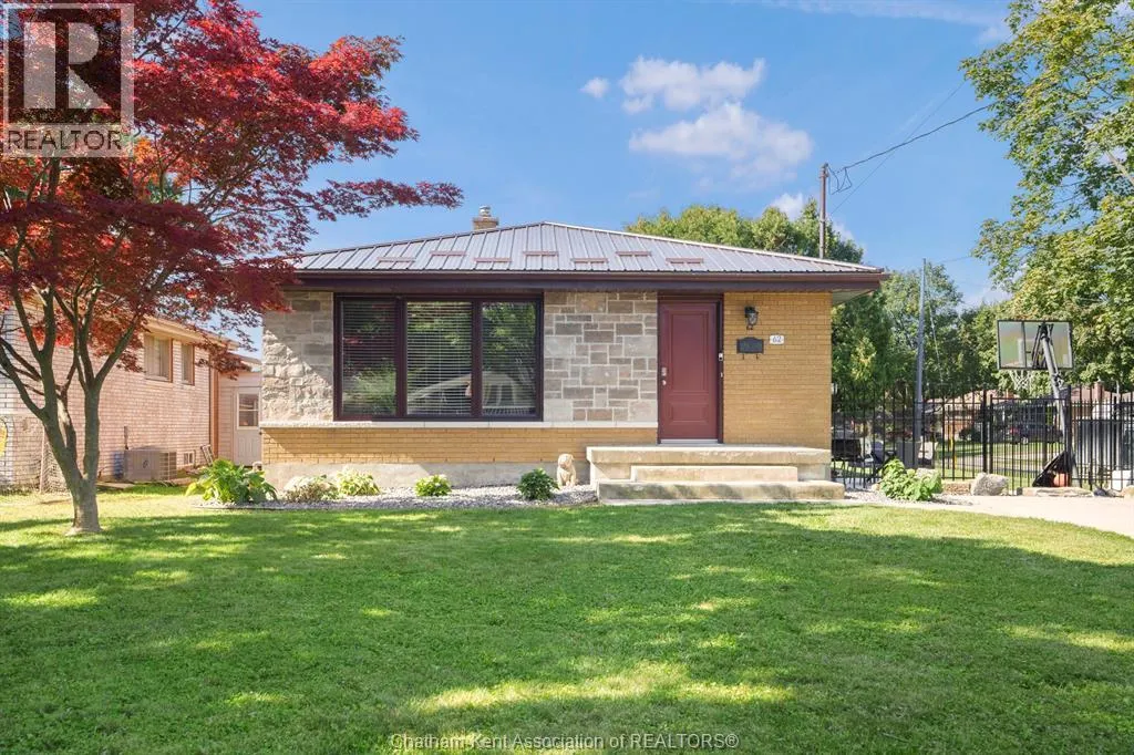 62 DUNVEGAN DRIVE