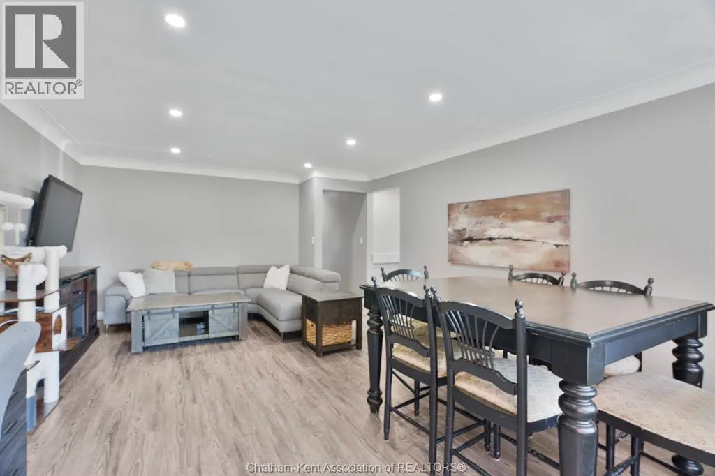62 DUNVEGAN DRIVE