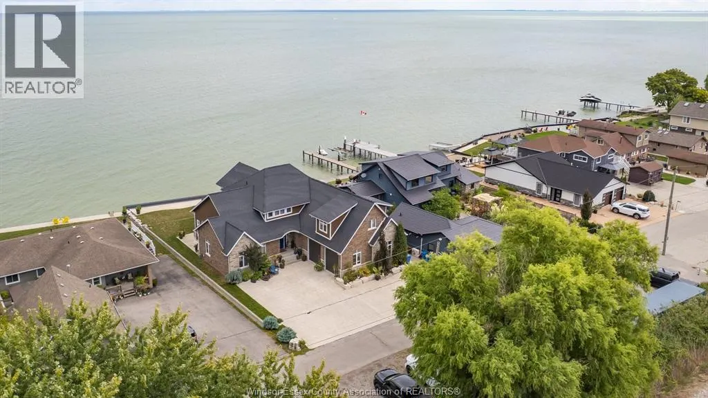 1322 Shoreline