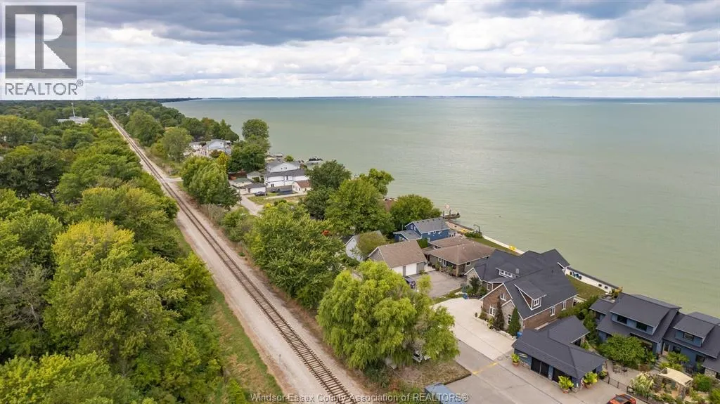 1322 Shoreline