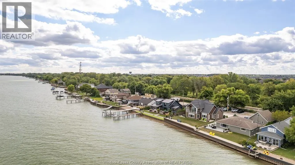 1322 Shoreline