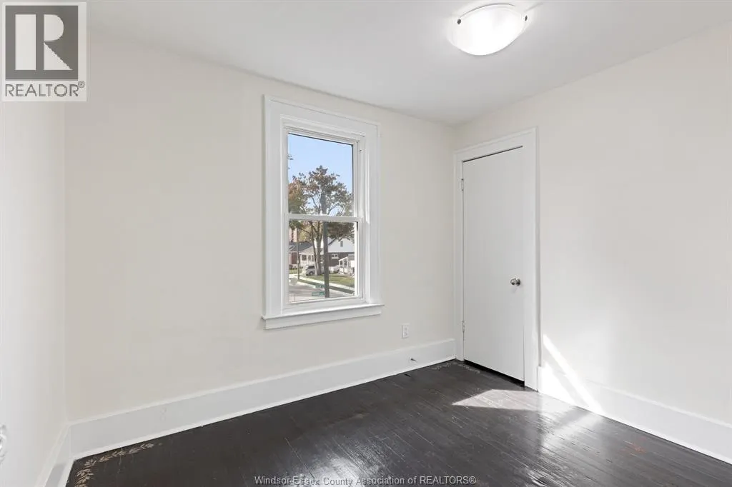1402 PIERRE