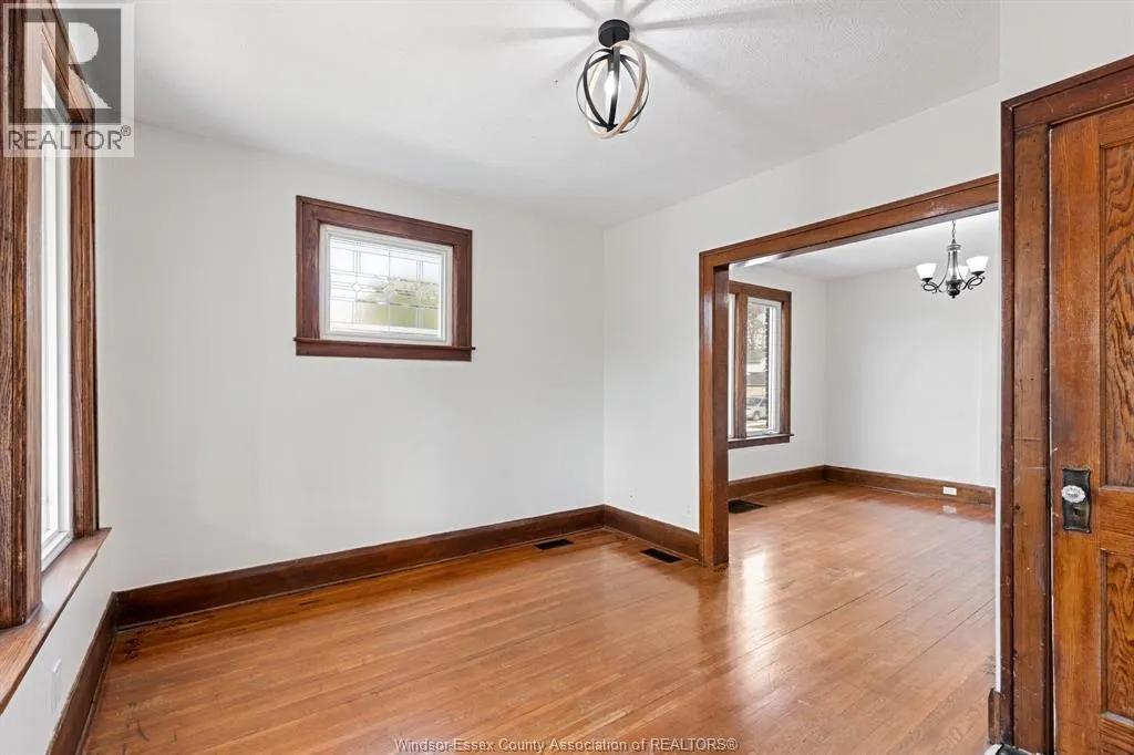 1402 PIERRE
