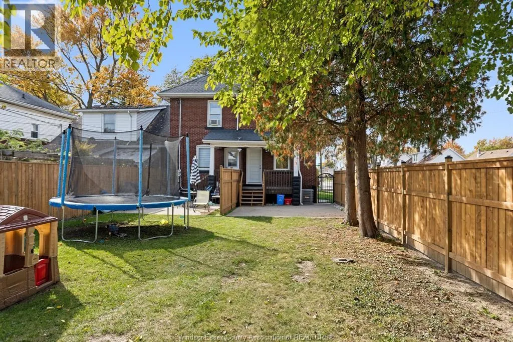 1402 PIERRE